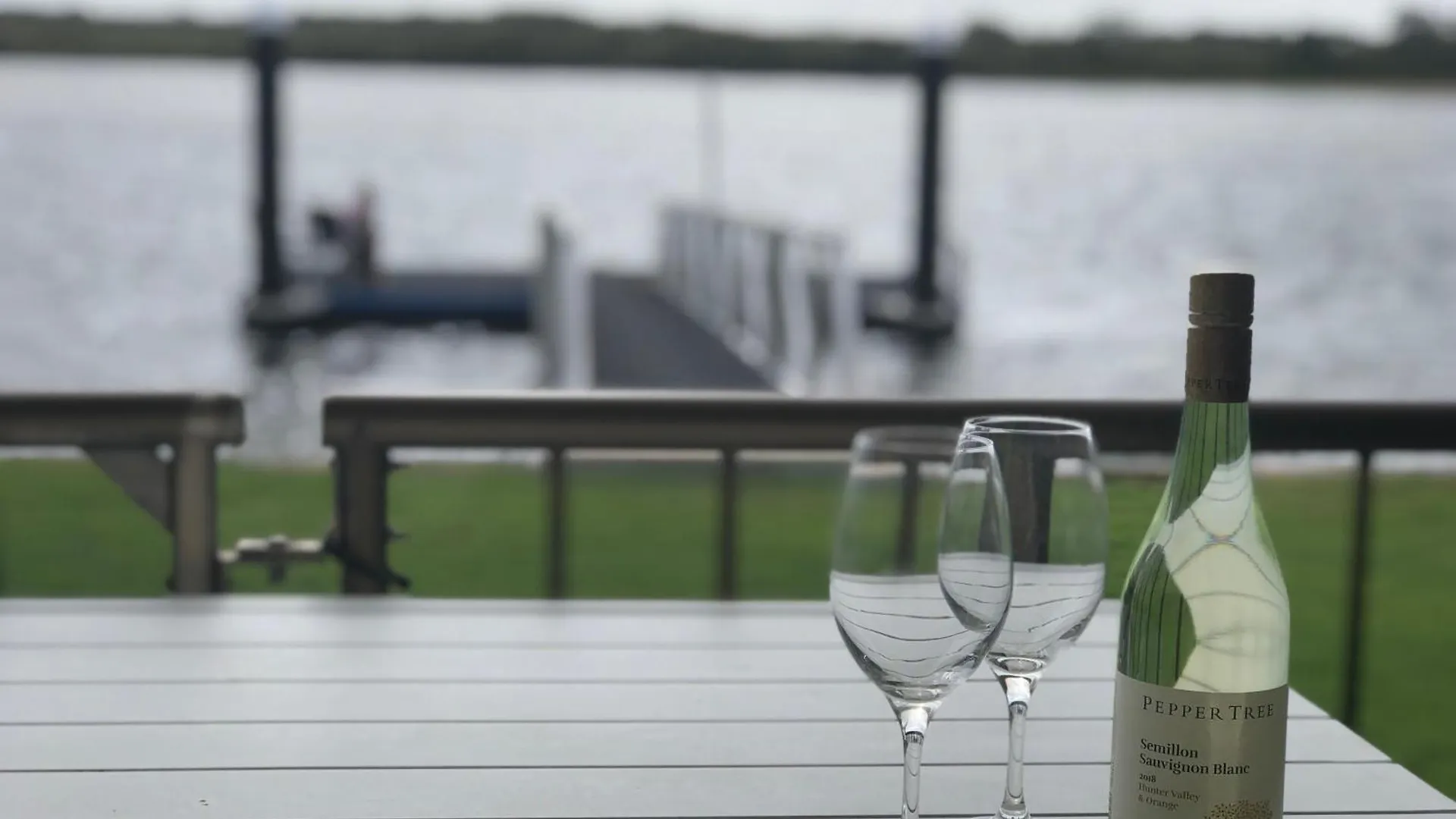 Holiday home River Front Escape, Short Walk To Ocean Street Maroochydore